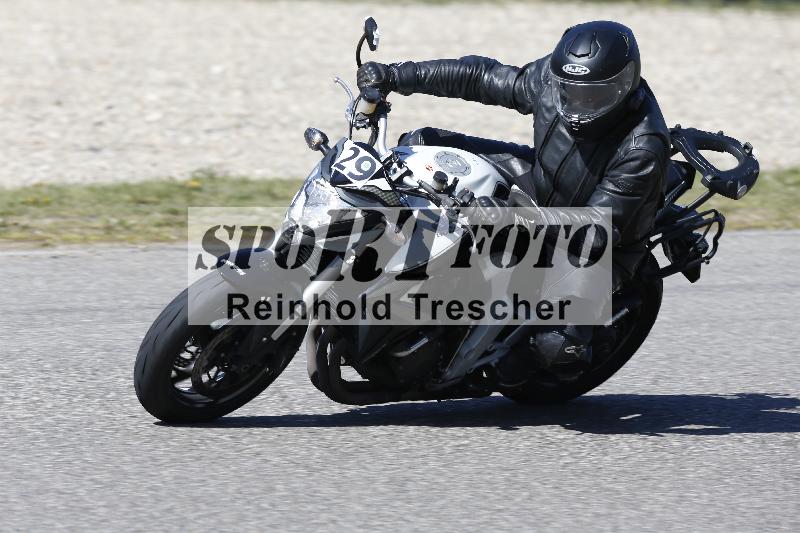 /05 07.04.2026 Cornu Master School ADR/Gruppe gruen/29